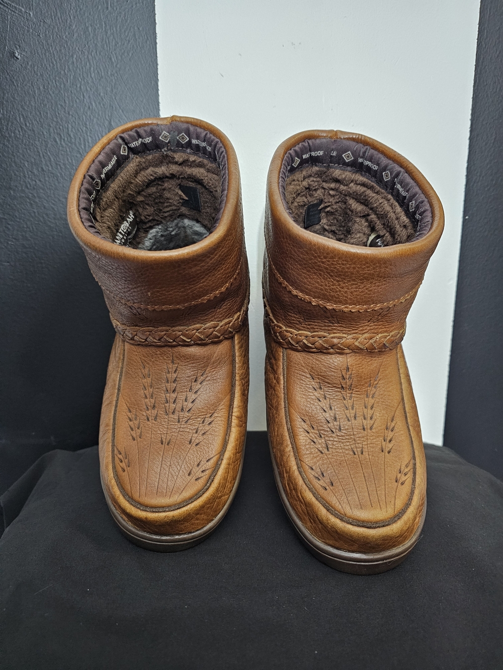 Cozy Tan Braided Leather Ankle Booties with Faux-Fur Lining